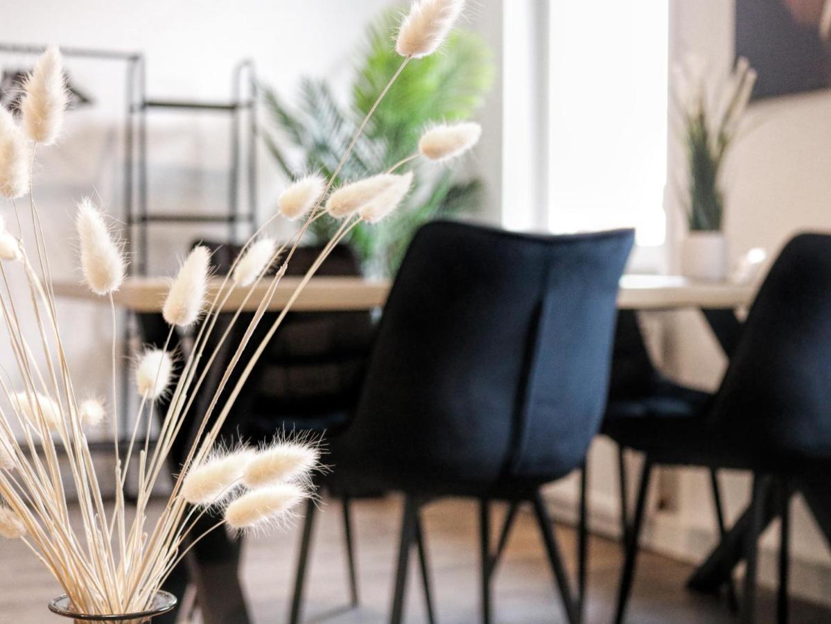 Lightplace • Groessere Gruppen • 4 Einzelzimmer • Boxspring • Smart Tv • Biergarten • Restaurant 布伦瑞克 外观 照片