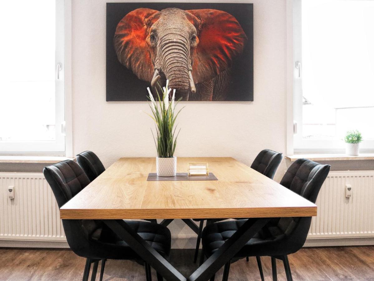 Lightplace • Groessere Gruppen • 4 Einzelzimmer • Boxspring • Smart Tv • Biergarten • Restaurant 布伦瑞克 外观 照片